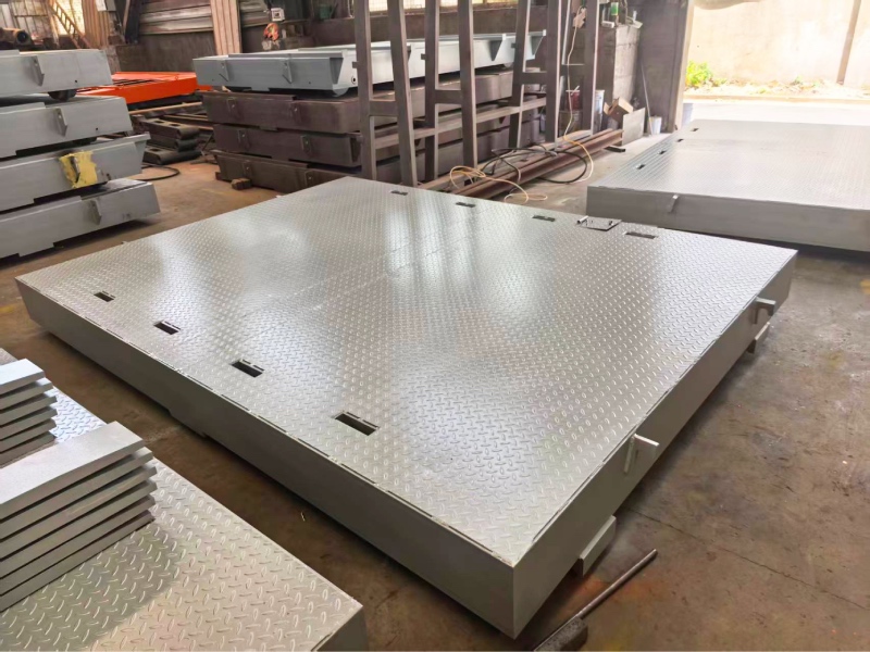 heavy-duty steel worktable for rough stone block