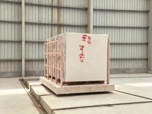 Heavy-duty rough stone block transfer trolley
